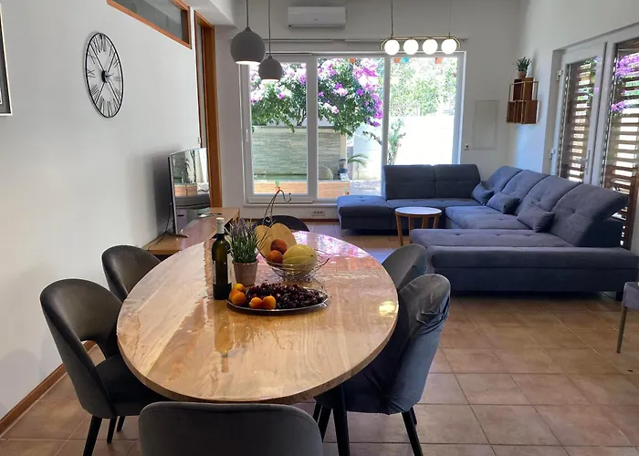 V&d Villa Milna (Brac)